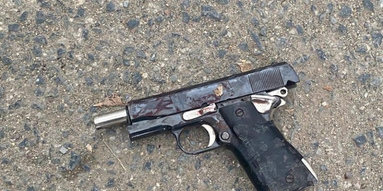 Reconocido delincuente buscado por múltiples delitos cae abatido tras enfrentar al DICRIM en Los Guaricanos, SDN
