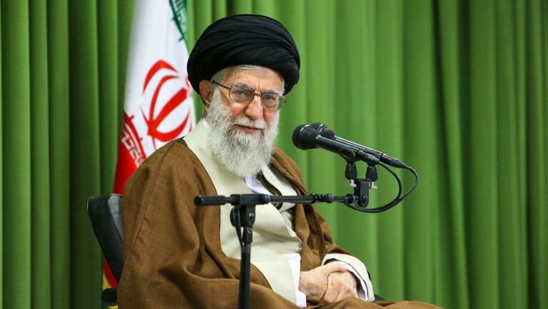 Líder supremo de Irán se dirige al pueblo: ¿qué dijo?