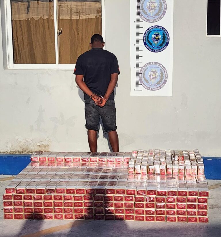 Policía Nacional y Ministerio Público incautan más de 110 mil cigarrillos de contrabando y drogas durante operativos en Barahona y Pedernales