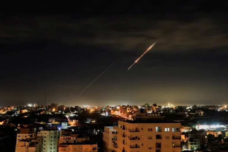 ‘Noche difícil’: Más de 30 heridos por misiles iraníes en el norte de Israel