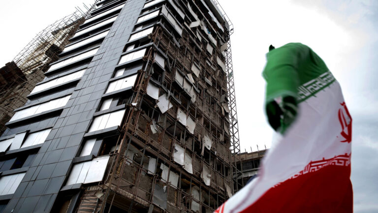 Irán: «Las puertas del infierno se abrirán cada vez más para EE.UU. e Israel»