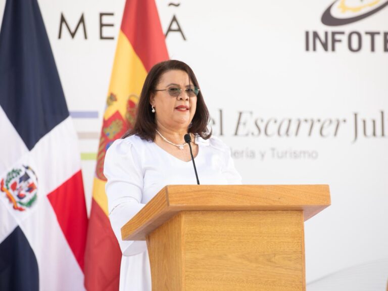 Alaban desempeño presidente Abinader