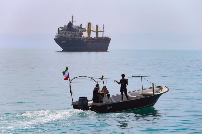 El petróleo y el gas se disparan por la crisis provocada por EU  e Israel en Medio Oriente