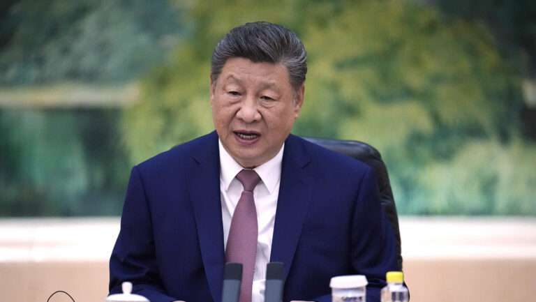 Xi Jinping califica de «preciados» los lazos de China con Rusia ante el caos internacional