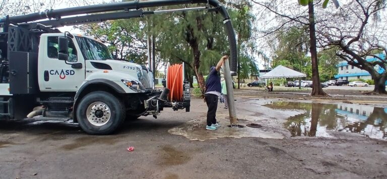 CAASD activa Comité de Emergencia y se declara en sesión permanente por salida de servicio acueductos y campos de pozos