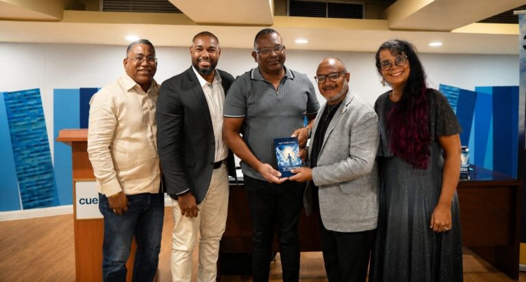 Presentan «30 Segundos en el Cielo», la obra con la que Danny Ramírez Piantini busca inspirar miles de vidas