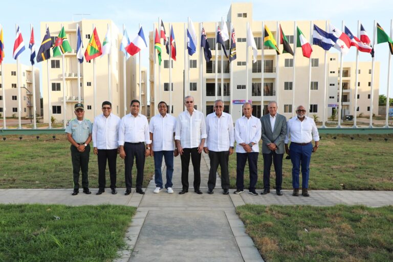 Presidente Abinader inaugura la Villa Centroamericana y del Caribe para los XXV Juegos Santo Domingo 2026